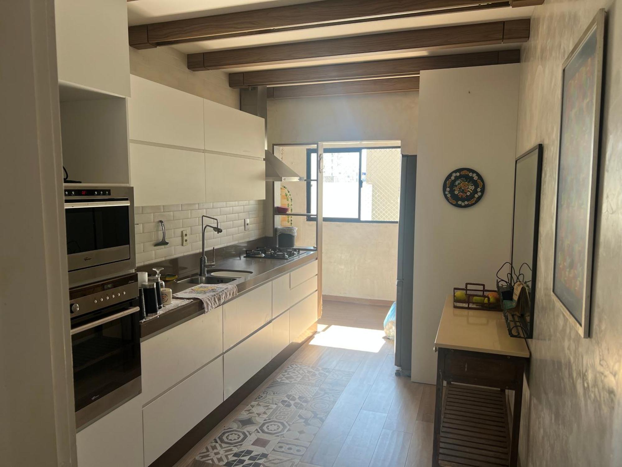 Bem Localizado 1 Quadra Do Mar - Cento De Apartamento Balneário Camboriú